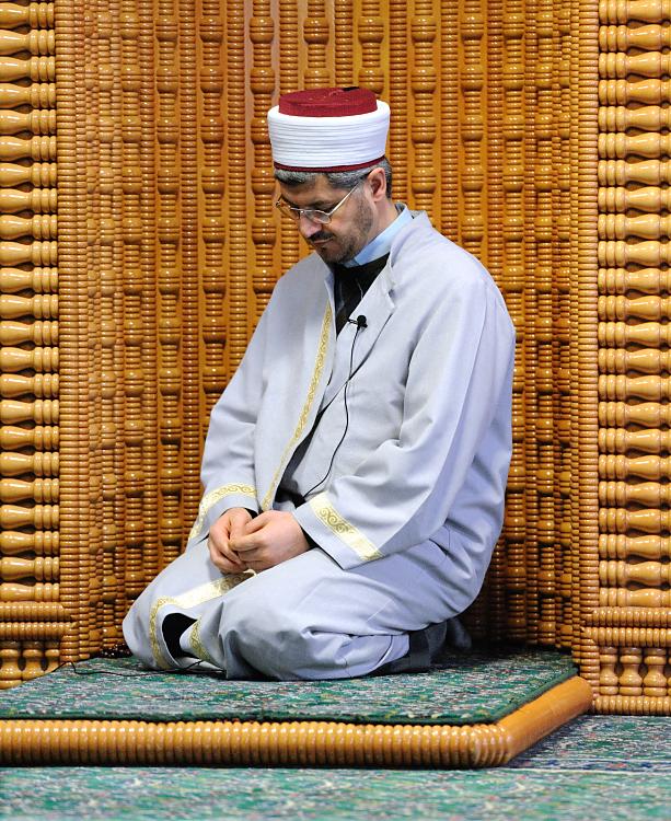2342 Gebet, Gebetsnische Imam Ibrahim Sökmen Eyüp Sultan Gemeinde | Eyüp Sultan Camii -  Moschee; Hamburg Harburg Knoopstrasse.